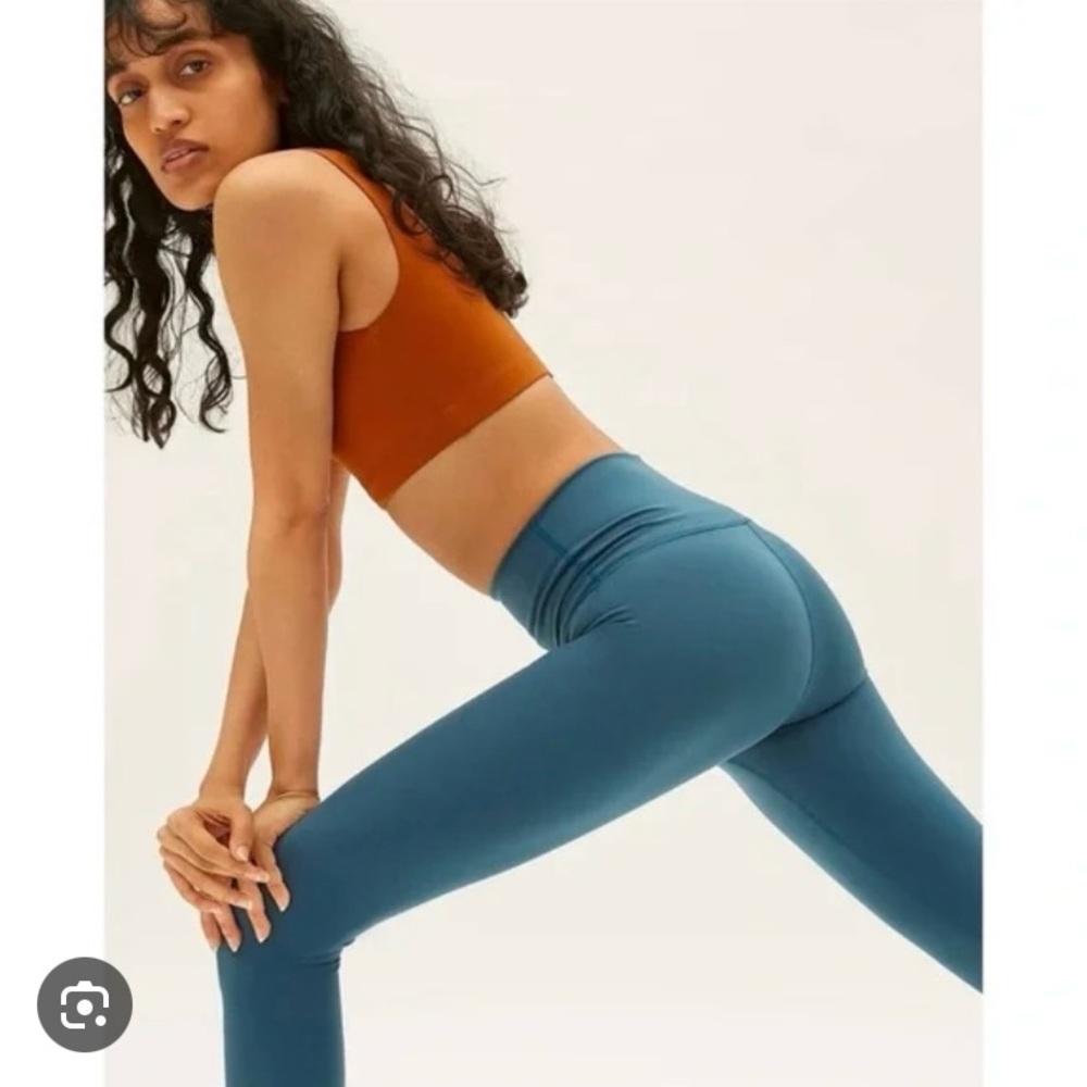 Everlane High-Waisted Leggings